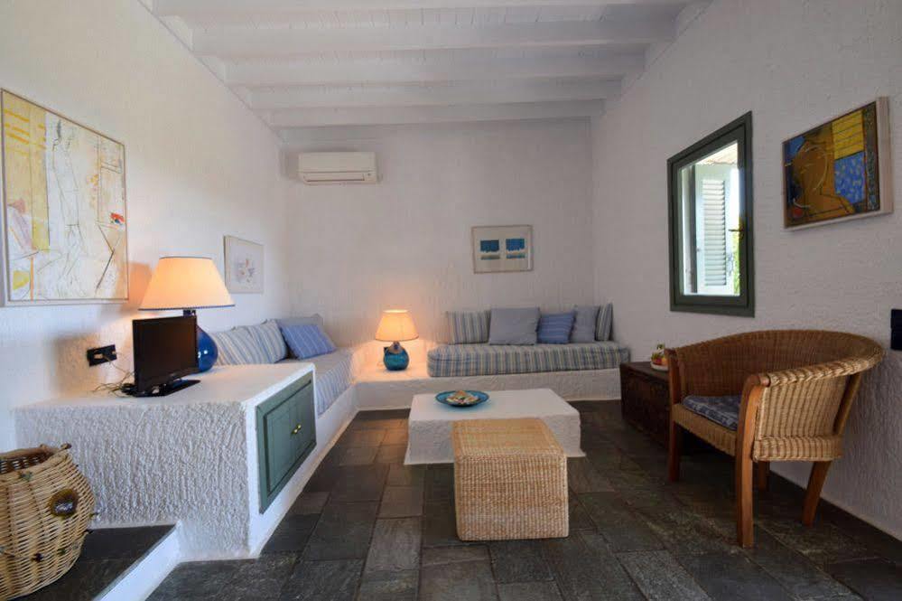 Niriides Villas Selinitsa Exterior photo